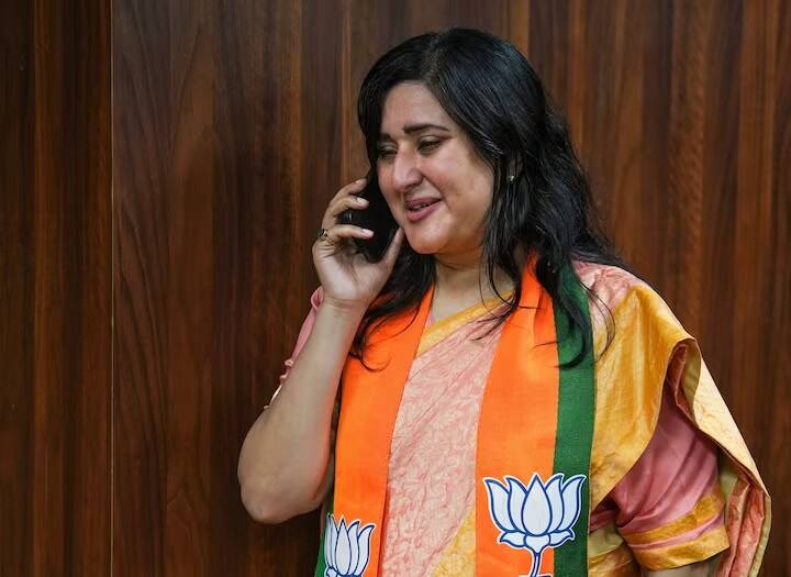 લોકસભાની ટિકિટ મળ્યા બાદ તેમણે કહ્યું કે અમે પીએમ નરેન્દ્ર મોદીની વિકાસની નીતિઓ પર જનતા પાસેથી વોટ માંગવાના છીએ.