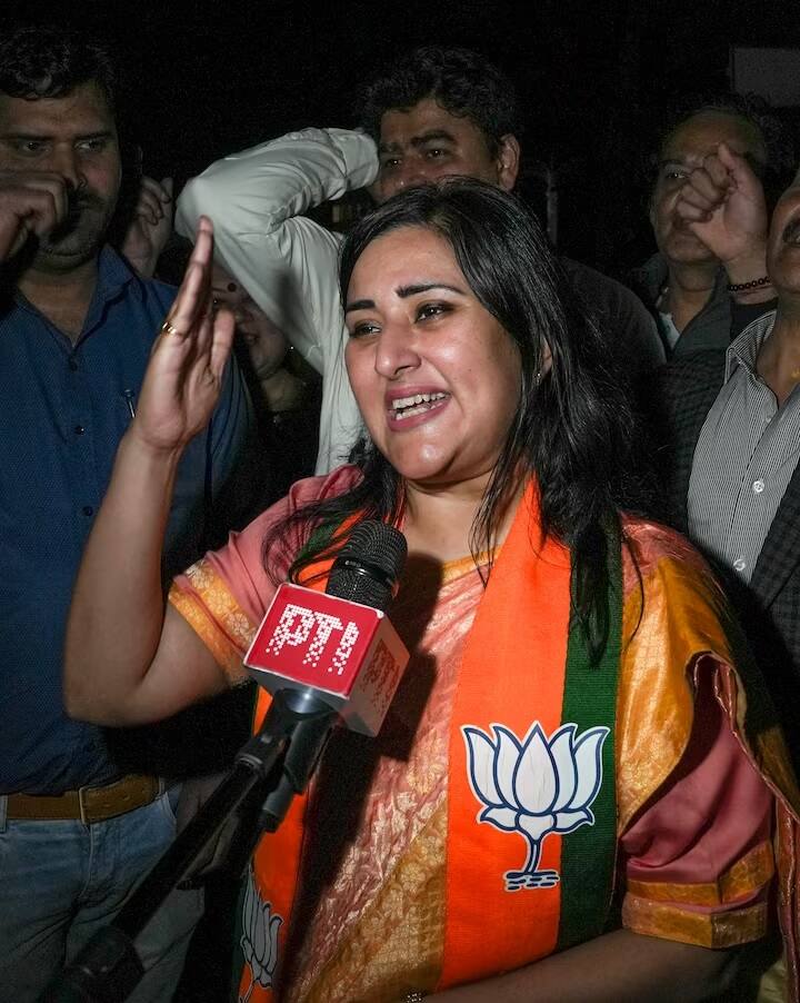 ભાજપે નવી દિલ્હી બેઠક પરથી બાંસુરી સ્વરાજને લોકસભાના ઉમેદવાર જાહેર કર્યા છે. ટિકિટ મળ્યા બાદ તેમની પ્રતિક્રિયા પણ સામે આવી છે.  ભાજપે લોકસભા ચૂંટણી માટે દિલ્હીની પાંચ બેઠકો માટે ઉમેદવારોની જાહેરાત કરી છે.