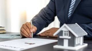 ਇਸ ਲਈ ਸਭ ਤੋਂ ਪਹਿਲਾਂ ਤੁਹਾਨੂੰ ਉਸ ਰਾਜ ਦੇ ਮਾਲ ਵਿਭਾਗ ਦੀ ਵੈੱਬਸਾਈਟ 'ਤੇ ਜਾਣਾ ਹੋਵੇਗਾ, ਜਿਸ 'ਚ ਤੁਸੀਂ ਰਹਿੰਦੇ ਹੋ। ਇਸ ਤੋਂ ਬਾਅਦ ਤੁਹਾਨੂੰ ਆਪਣੇ ਜ਼ਿਲ੍ਹੇ ਬਾਰੇ ਜਾਣਕਾਰੀ ਭਰਨੀ ਹੋਵੇਗੀ। ਇਸ ਦੇ ਨਾਲ ਹੀ ਤਹਿਸੀਲ ਦਾ ਨਾਂ ਵੀ ਦੱਸਣਾ ਹੋਵੇਗਾ। ਇਸ ਤੋਂ ਬਾਅਦ ਪਿੰਡ ਦਾ ਨਾਂ ਭਰੋ।