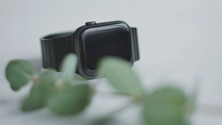 Amazon Mega Smartwatch Days: Get smartwatches starting from Rs 999 here is the list you should check in details Smartwatches: অ্যামাজনের মেগা স্মার্টওয়াচ ডে, নতুন ডিভাইস কেনার আগে একঝলক দেখে নিন