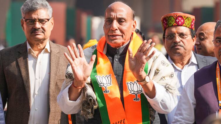 BJP Candidates List 2024 Lok Sabha Elections Rajnath Singh to contest from lucknow beat samajwadi party poonam sinha  know all details BJP Candidates List 2024: लखनऊ से जीत की हैट्रिक लगाएंगे राजनाथ सिंह? जानें इस सीट से किसको बड़े अंतर से हराया था