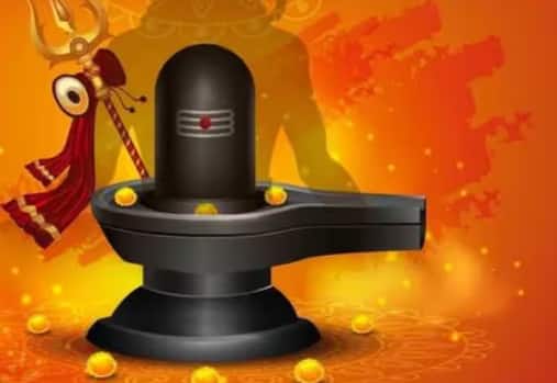 ਮਹਾਸ਼ਿਵਰਾਤਰੀ ਦਾ ਤਿਉਹਾਰ 8 ਮਾਰਚ, 2024 ਸ਼ੁੱਕਰਵਾਰ ਨੂੰ ਮਨਾਇਆ ਜਾਵੇਗਾ। ਇਸ ਦਿਨ ਭਗਵਾਨ ਸ਼ਿਵ ਦੀ ਪੂਜਾ ਕਰਨ ਵੇਲੇ ਕਈ ਨਿਯਮਾਂ ਦਾ ਪਾਲਣ ਕਰਨਾ ਜ਼ਰੂਰੀ ਹੁੰਦਾ ਹੈ। ਆਓ ਜਾਣਦੇ ਹਾਂ ਇਸ ਦਿਨ ਭੋਲੇਨਾਥ ਨੂੰ ਬੇਲਪੱਤਾ ਚੜ੍ਹਾਉਣ ਦਾ ਤਰੀਕਾ।