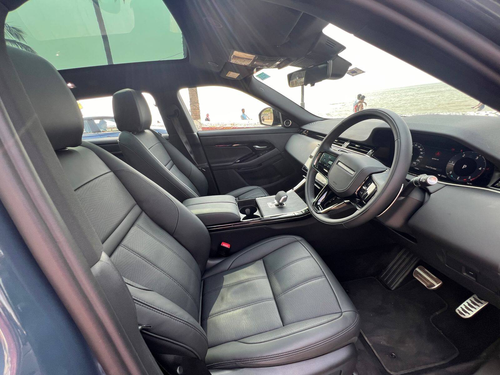 2024 Land Rover Evoque: देखिए 2024 लैंड रोवर इवोक फेसलिफ्ट का रिव्यू, बेहतरीन स्टाइलिंग के साथ टफ परफार्मेंस