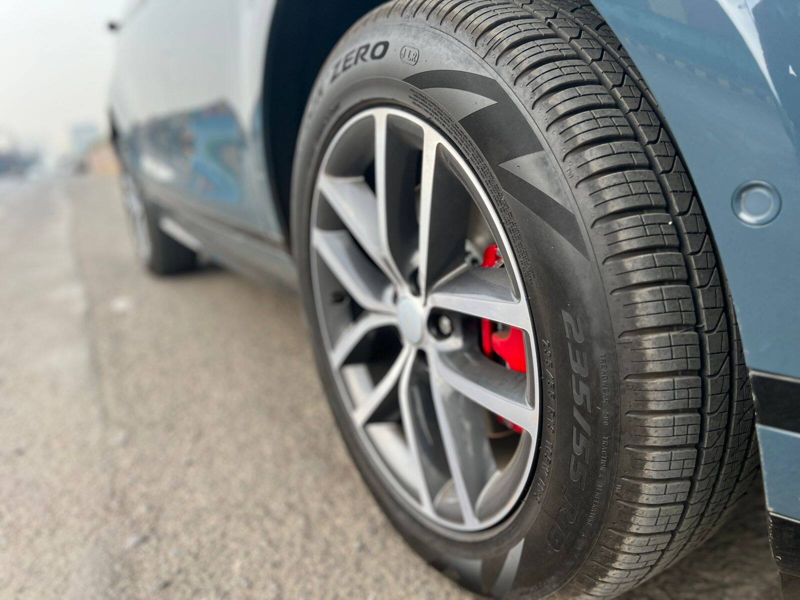 2024 Land Rover Evoque: देखिए 2024 लैंड रोवर इवोक फेसलिफ्ट का रिव्यू, बेहतरीन स्टाइलिंग के साथ टफ परफार्मेंस