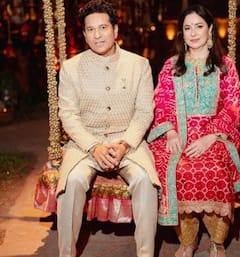 PHOTOS: ज़मीं पर उतरे सितारे...अनंत-राधिका के प्री वेडिंग सेलिब्रेशन में 'हीरो' लगे भारतीय क्रिकेटर्स, धोनी-सचिन और रोहित का देखें लुक