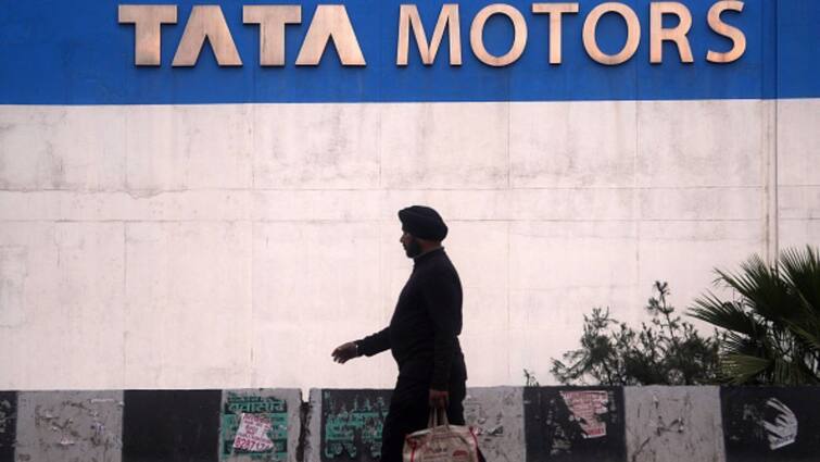 Tata Motors Plans To Demerge Passenger Commercial Business Into 2 Separate Listed Companies Tata Motors Plans To Demerge Passenger, Commercial Business Into 2 Separate Listed Companies
