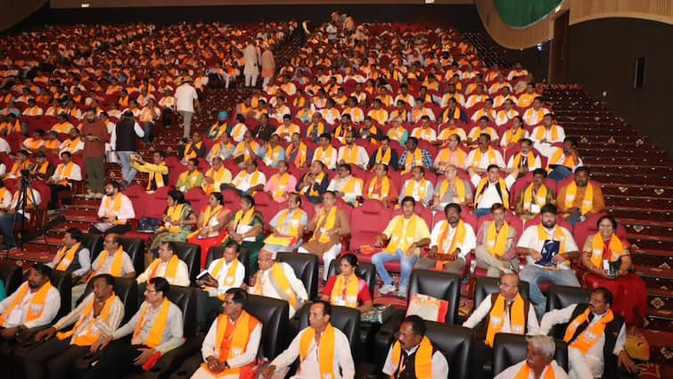 Lok Sabha Election: छत्तीसगढ़ में BJP ने साधा जातिगत समीकरण? जनरल सीट पर OBC उम्मीदवारों को मिला टिकट Lok Sabha Election 2024 Chhattisgarh BJP Candidate List Caste Equation OBC Ticket on General Seats ANN Lok Sabha Election: छत्तीसगढ़ में BJP ने साधा जातिगत समीकरण? जनरल सीट पर OBC उम्मीदवारों को मिला टिकट