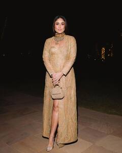 Kareena- Alia Pics: गोल्डन गर्ल बन इंटरनेट पर छाईं करीना कपूर...तो भाभी आलिया का लहंगे में दिखा देसी लुक, एक्ट्रेस ने शेयर की तस्वीरें