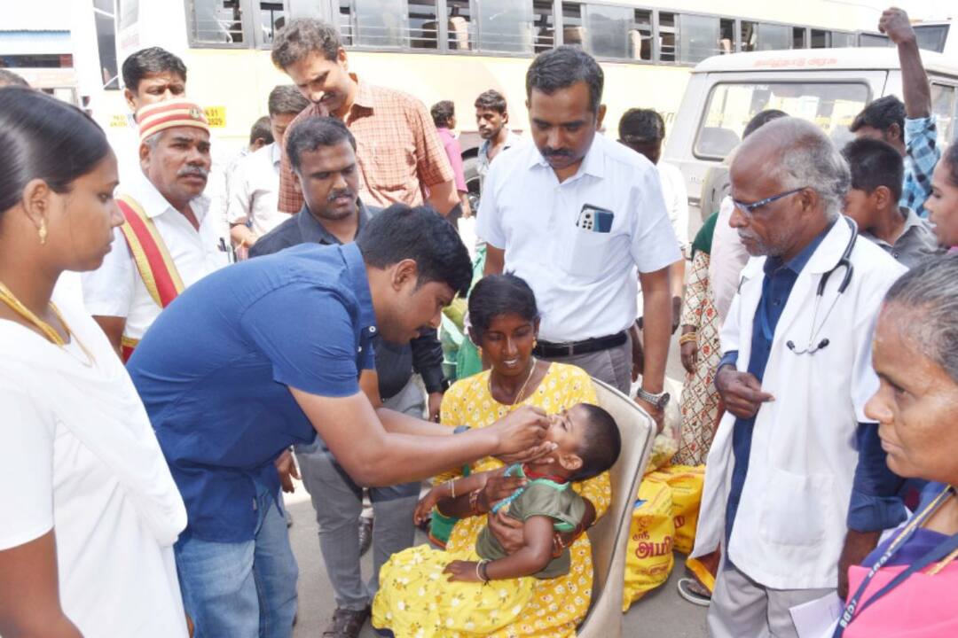 திருச்சி: 1.93 லட்சம் குழந்தைகளுக்கு வழங்கபட்ட போலியோ சொட்டு மருந்து  - மாவட்ட ஆட்சியர் தகவல்