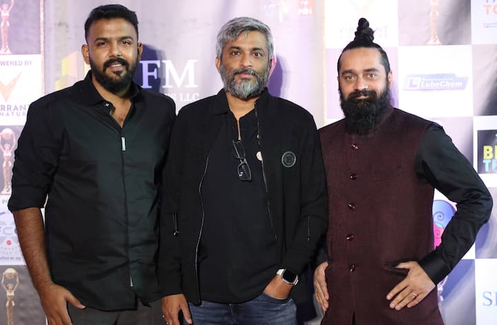 తరుణ్ భాస్కర్, విశాల్ చంద్రశేఖర్ తో హను రాఘవపూడి