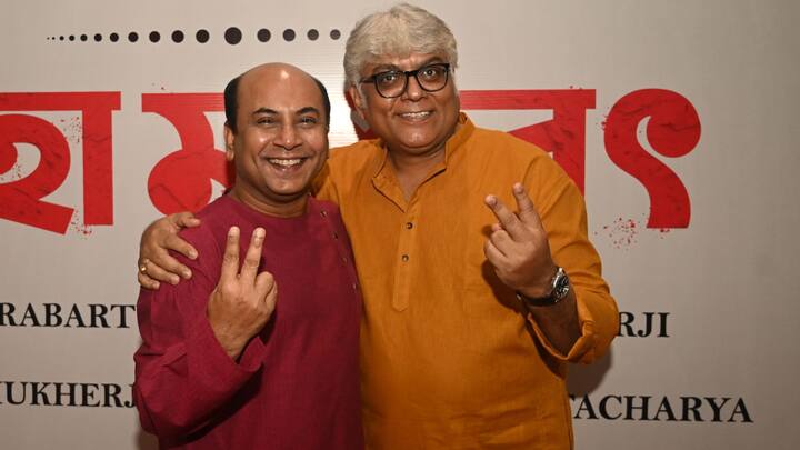 একেনবাবুকে নিয়ে নতুন গল্প আনতে চলেছেন জয়দেব মুখোপাধ্যায়। এবার একেনবাবুর গন্তব্য হল রাশিয়া। এই ছবিতে আগের মতোই মুখ্যভূমিকায় থাকছেন অনির্বাণ চক্রবর্তী। খুব তাড়াতাড়িই শুরু হয়ে যাবে এই সিনেমার কাজ।