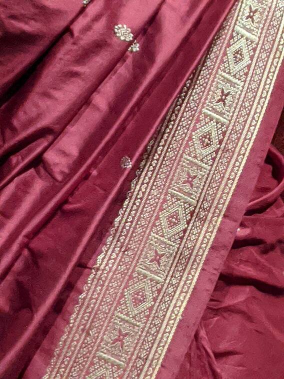 मिनटों में साफ होगी सिल्क साड़ी, करें ये काम