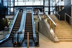 मॉल में हादसा होने पर किससे और कैसे ले सकते हैं मुआवजा, मॉल मैनेजमेंट-बिल्डर या लोकल एडमिनिस्ट्रेशन?