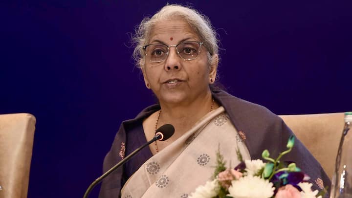 Finance Minister Nirmala Sitharaman will Distribute Loan Beneficiaries in Chapra JP University samrat chaudhary ann Bihar: छपरा में वित्त मंत्री निर्मला सीतारमण 61 हजार से अधिक लाभार्थियों में बाटेंगी लोन, छात्रों को देंगी 'चंद्रयान'
