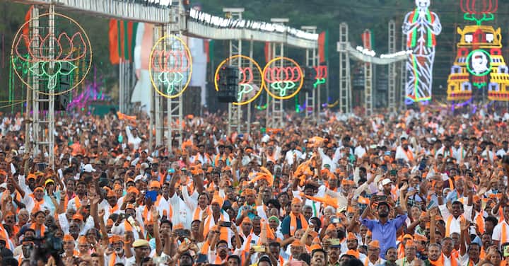 Speaking about the recent hardships endured by the residents of Chennai, especially in the aftermath of the cyclone, PM Modi voiced his disapproval of the DMK government's failure to take proactive steps in meeting the requirements of its people. (Credit: X/@narendramodi)