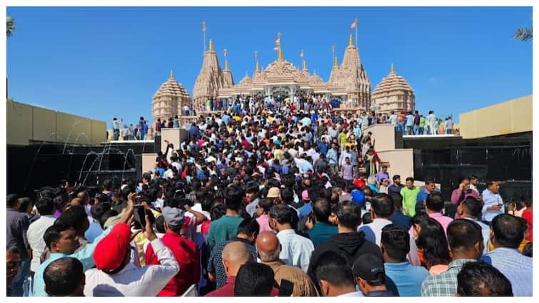 'Testament Of Diversity And Inclusion': UAE's BAPS Hindu Temple Draws 65,000 Pilgrims As It Opens For Public 'Testament Of Diversity And Inclusion': UAE's BAPS Hindu Temple Draws 65,000 Pilgrims As It Opens For Public