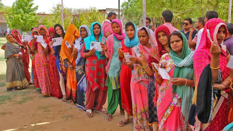 Lok Sabha Elections 2024 Date To be Announced on 14 15 March Polls Held In 7 Phases Sources Lok Sabha Poll Dates Expected To Be Announced Mid-March, 7 Phases Likely: Sources