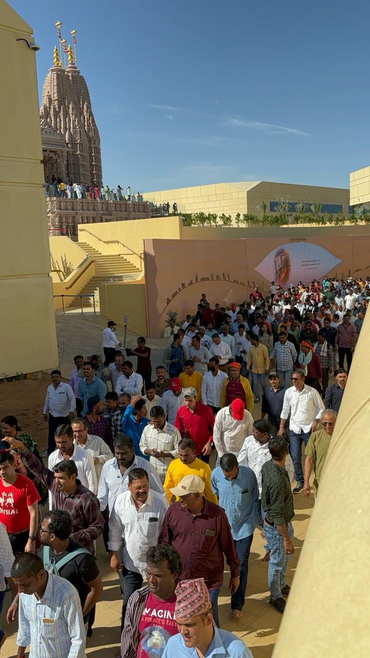 BAPS Hindu Temple: அபுதாபி இந்து கோயிலில் குவியும் பக்தர்கள்! கட்டுப்பாடுகளும், அம்சங்களும் என்னென்ன?