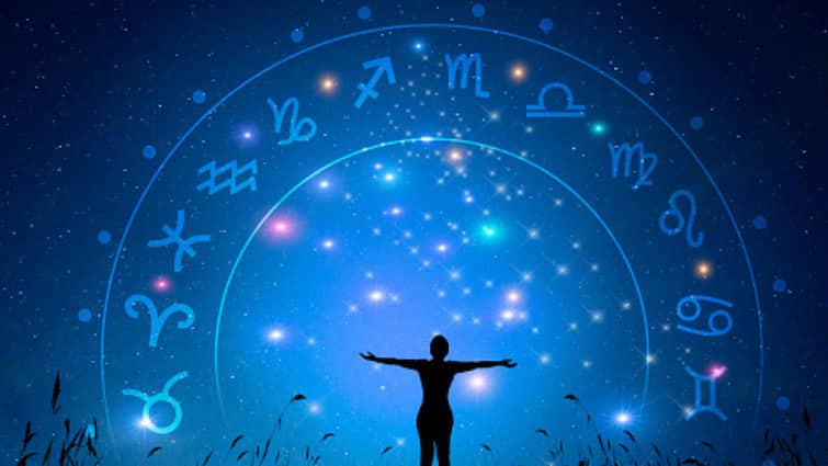 Horoscope 06 March: Horoscope Today 06 March Read your daily astrological predictions for today Aaj Nu Rashifal Today Rashi Bhavishya in Gujarati Horoscope 06 March: મેષ, કર્ક, કુંભ રાશિના જાતકો શત્રુઓથી રહો સાવધાન, જાણો આજનું રાશિફળ