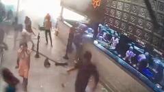 బెంగళూరు బాంబు పేలుడు కేసు - నిందితుడి ఆచూకీ తెలిపిన వారికి రూ.10 లక్షల నజరానా