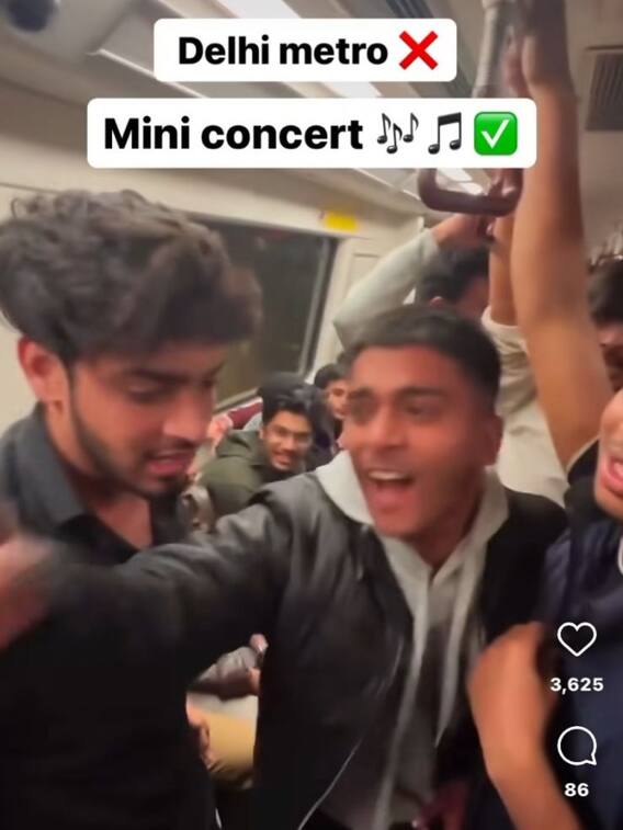 Video: मेट्रो बना म्यूजिक कॉन्सर्ट का नया अड्डा, वीडियो वायरल