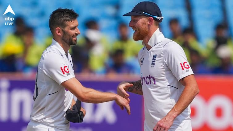 IND vs ENG Ollie Robinson makes way for Mark Wood as England retain two spinners for Dharamshala Test against India IND vs ENG: শেষ টেস্টের আগে ইংরেজ শিবিরে ভাইরাস আতঙ্ক, দলে ফিরছেন মার্ক উড