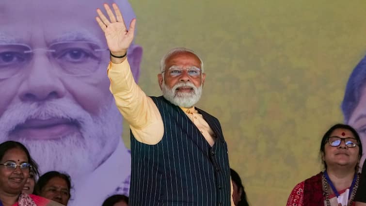 ahead of lok sabha election 2024 pm modi plan to visit tamilnadu again PM Modi TN Visit: மீண்டும் மீண்டுமா..! மார்ச் 22ம் தேதி தமிழகம் வருகிறார் பிரதமர் மோடி - திட்டங்கள் என்ன?