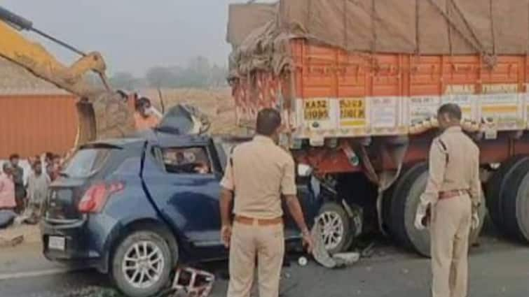 Fatal road accident in Nandyal district Five people died Nandyala News: నంద్యాల జిల్లాలో ఘోర రోడ్డు ప్రమాదం.. ఆగి ఉన్న లారీని ఢీ కొట్టిన కారు.. ఐదుగురు మృత్యువాత