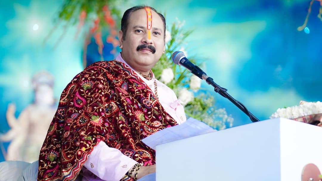 Pandit Pradeep Mishra Shiv Puran Katha in Kubereshwar Dham Sehore MP From 7 March ann Pradeep Mishra Katha: पंडित प्रदीप मिश्रा 7 मार्च से सुनाएंगे शिव महापुराण कथा, कुंभ की तर्ज पर इंतजाम