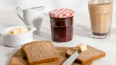 Butter or Ghee on Bread :  ब्रेडवर बटर लावायचे की तूप कोणते आहे योग्य ?