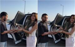 जाह्नवी कपूर ने पैपराजी के साथ काटा बर्थडे केक, ओरी भी साथ आए नजर