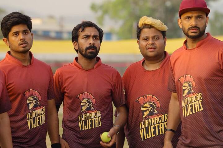 सिक्सर: इस शो में टीवीएफ के सभी फेमस एक्टर्स हैं जो आपको एंटरटेन करने के लिए कुछ भी करते हैं. एक ग्रुप है जिन्हें क्रिकेट से प्यार है और टूर्नामेंट जीतने के लिए कुछ भी करते हैं. इसमें एक टीम को दिखाया गया है कि उसे कैसे मैनेज करते हैं.