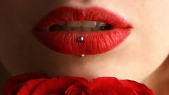 Lipstick Disadvantages : लिपस्टिकचा अतिवापर आरोग्यासाठी ठरेल घातक !