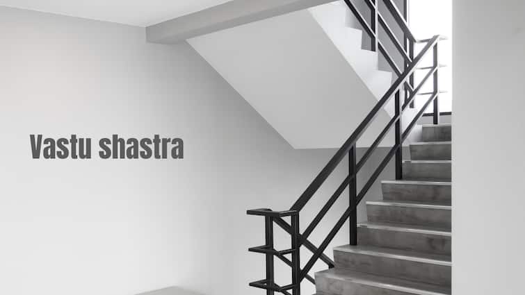 vastu tips for stairs for financial wellness vastu dosh vastu shastra Vastu Tips: Avoid These Items Under Stairs To Ward Off Financial Struggles
