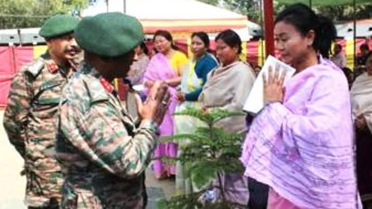 Indian Army Reaches Out To Ex-Servicemen In Manipur Indian Army Reaches Out To Ex-Servicemen In Manipur, Over 2,000 Personnel In Attendance