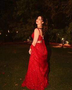 Sara Tendulkar : రెడ్​ కలర్​ లెహంగాలో సారా టెండుల్కర్.. మస్త్ క్యూట్​గా ఉందిగా