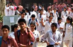 Board Exams Cheating: परीक्षा में नकल करते पकड़े गए तो कितनी मिलती है सजा? ये है प्रावधान