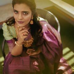 Aishwarya Rajesh Photos : முந்தானை சோலையில் தென்றலுடன் பேசுவாள்..நடிகை ஐஸ்வர்யா ராஜேஷின் புடவை க்ளிக்ஸ்!