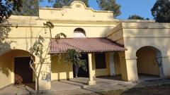 अलीगढ़ में है अंग्रेजो के जमाने की कोठी, ऐतिहासिक वस्तुएं हैं संग्रहित, दूर-दराज से आते हैं लोग