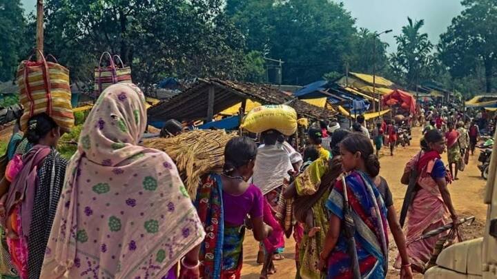 Narayanpur Abujmarh And Dantwada Kanker District Bad condition of PDS system Ann Chhattisgarh: छत्तीसगढ़ के इन जिलों में PDS सिस्टम का बुरा हाल, फ्री चावल पाने के लिए जान जोखिम में डाल रहे लोग