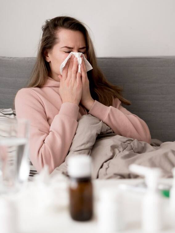 गले की खराश और दर्द के लिए करें घरेलू उपाय