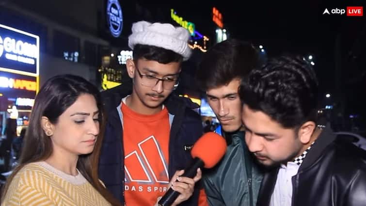 Pakistan Reaction Sana Amjad video Underwater Metro In Kolkata India कोलकाता में अंडरवाटर मेट्रो देख पाकिस्तानी हैरान, कहा- भारत प्रूफ दे नहीं तो...