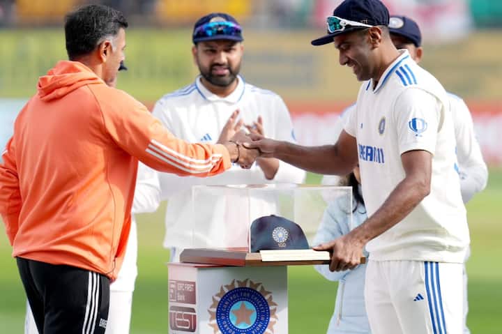 ચેન્નઈના ભારતીય સ્પિનર માટે 100મી ટેસ્ટમાં પહોંચવાનો માર્ગ બિલકુલ સરળ નહોતો. તેણે પોતાની કારકિર્દીમાં ઘણા ઉતાર-ચઢાવ જોયા. ભારત માટે દિગ્ગજ સ્પિનર બનતા પહેલા અશ્વિને ઘણી બાબતોમાં હાથ અજમાવ્યો હતો. અન્ના તરીકે જાણીતા અશ્વિન પાસે એન્જિનિયરિંગની ડિગ્રી છે, પરંતુ તેમ છતાં તેણે ક્રિકેટમાં ધ્યાન કેન્દ્રિત કર્યું