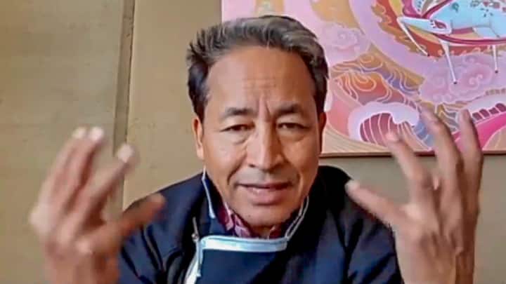 Sonam Wangchuk Hunger Strike Demanding For Full Statehood Of Ladakh in Leh Ann Sonam Wangchuk: सोनम वांगचुक का आमरण अनशन, बोले- 'केंद्र सरकार लद्दाख को लेकर अपने वादे पूरे करे'