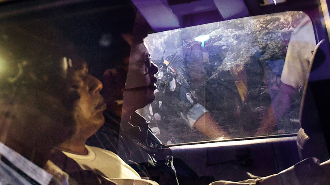 Shahjahan Sheikh In CBI custody: क्यों हुई थी शाहजहां शेख को सौंपने में देरी? बंगाल पुलिस ने बताई ये वजह West Bengal Police Attribute To State Appeal In SC For Delay In Handing Over Shahjahan Sheikh To CBI Shahjahan Sheikh In CBI custody: क्यों हुई थी शाहजहां शेख को सौंपने में देरी? बंगाल पुलिस ने बताई ये वजह