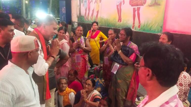 Chhattisgarh 1120 Pilgrims visit Ayodhya Ram Mandir Darshan from Astha Special Train ann Ram Mandir Darshan: बस्तर से 1120 लोग आस्था स्पेशल ट्रेन से अयोध्या रवाना, रामलला के दर्शन को लेकर भक्तों में उत्साह