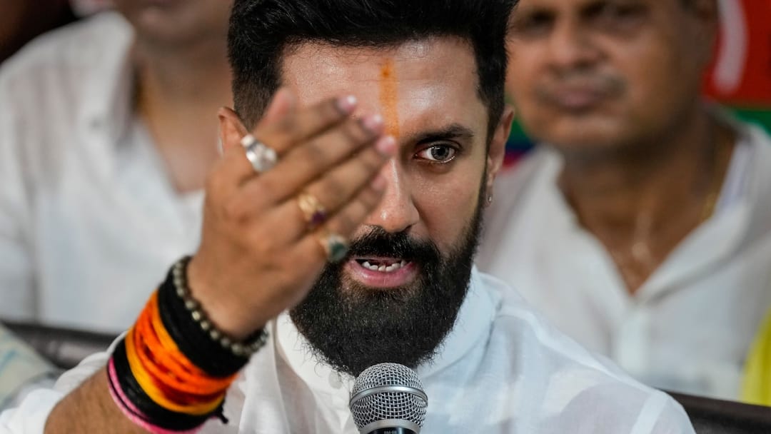 Bihar BJP: दिल्ली में बीजेपी कोर ग्रुप की बैठक में बिहार की सीटों को लेकर क्या हुआ मंथन? नड्डा के आवास पर पहुंचे चिराग Chirag Paswan Samrat Chaudhary and Nityanand Rai attended the BJP core group meeting in Delhi Bihar BJP: दिल्ली में बीजेपी कोर ग्रुप की बैठक में बिहार की सीटों को लेकर क्या हुआ मंथन? नड्डा के आवास पर पहुंचे चिराग