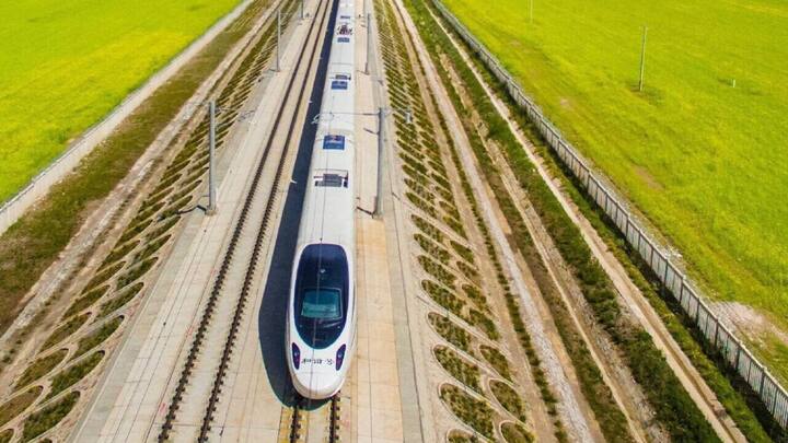 India To Buy 6 Bullet Train from japan deal to be finalize this month Bullet Train Deal: जापान से 6 बुलेट ट्रेन खरीदने जा रहा भारत, इसी महीने डील हो जाएगी फाइनल