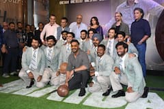 Ajay Devgan Film: নিজের টিমকে নিয়ে 'ময়দান'-এ অজয় দেবগণ, রইল বাঙালি ছোঁয়াও