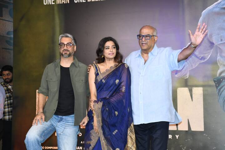 গোটা গল্পে ফুটবল, তার গরিমা আর এমন এক সাফল্যকে তুলে ধরা হয়েছে যে সাফল্যকে ৬০ বছরেও ছোঁয়া যায়নি